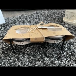 Rae dunn elevated cat bowls